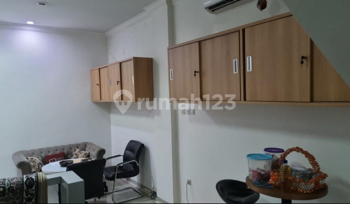Ruko 3.5 lantai Jalan Raya Radin Inten Jak Tim LT 5x24 m2 SHM