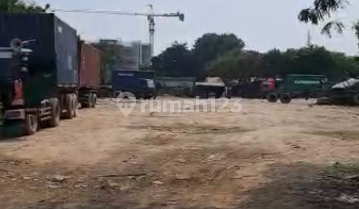 Tanah Jalan Raya Yos Sudarso Jak Ut Luas 9000 M2 Bs Hotel Gedung Gudang