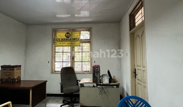 Two-Story Shop House 6x24 M2 Size, North Facing, North Sunter Lake, Suitable for Business Two-Story Shop House 6x24 M2 Size, North Facing, North Sunter Lake, Suitable for Business