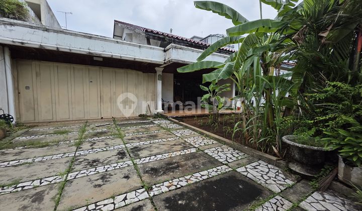 Sunter Central Grand House, 27x29 M2 Area, South Facing, Wide Road Inside Favorite Sunter Complex 2