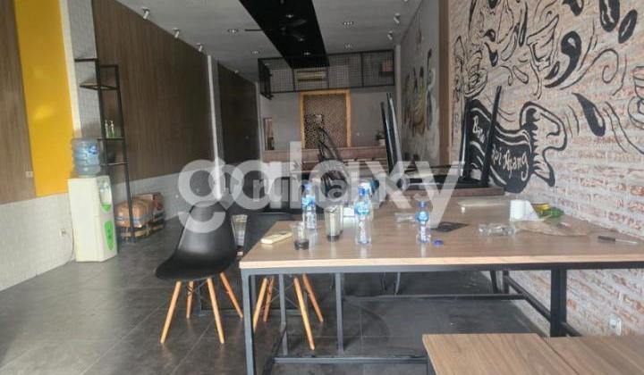 Strategic Premium 3-Story Shop House in Dewi Sri Legian, Badung, Bali 2