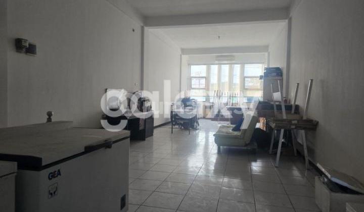 Strategic Premium 3-Story Shop House in Dewi Sri Legian, Badung, Bali 1