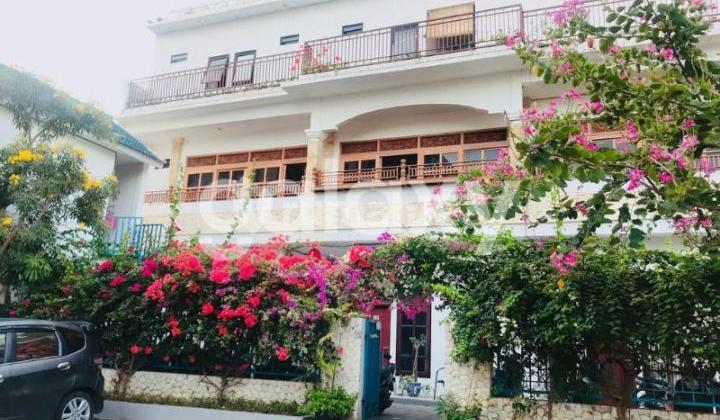 Strategic Boarding House 3 Floors at Bypass Ngurah Rai Kuta Badung, Bali