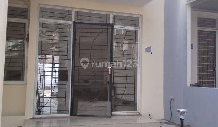 di Jual Cepat Rumah Luas di Cluster Talaga Bestari Tangerang 2