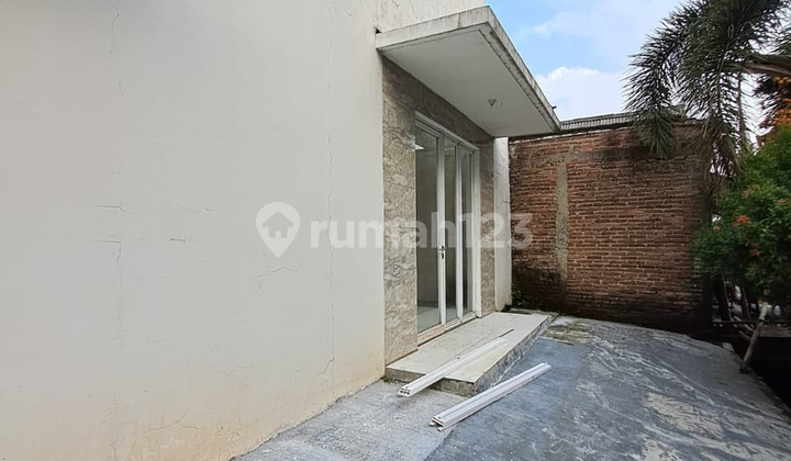 Di Sewakan Rumah Murah Banget Posisi Hoek Talaga Bestari Tangerang 2