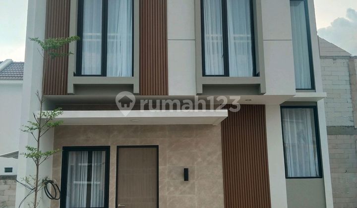 Dijual Rumah 2 Lantai Riverstone Dijual Rumah 2 Lantai Riverstone