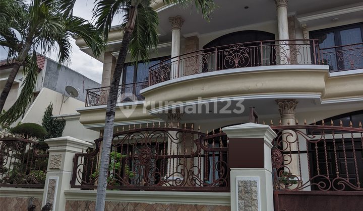 Dijual Rumah 2 Lantai Pakuwon City