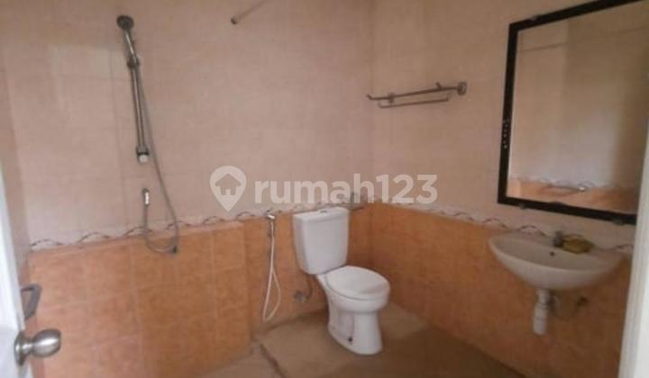 Dijual Rumah 2 Lantai Tenggilis Utara 2