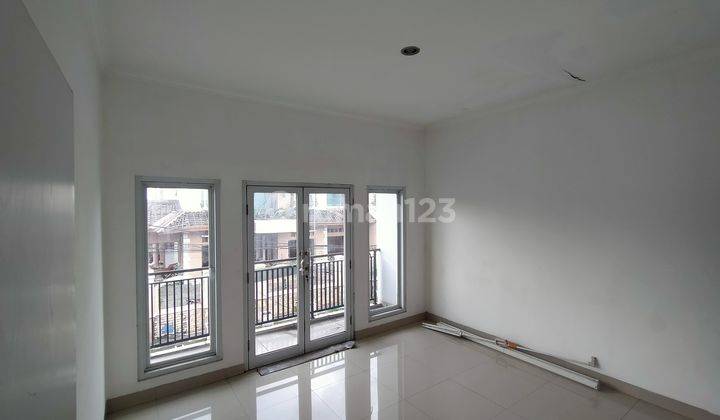 RUMAH CANTIK MINIMALIS SIAP HUNI LOKASI STRATEGIS DEKAT KALIMALANG BEKASI 8