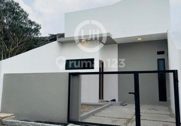 Rumah Minimalis Baru Renovasi Total Dekat Grand Wisata Bekasi Rumah Minimalis Baru Renovasi Total Dekat Grand Wisata Bekasi
