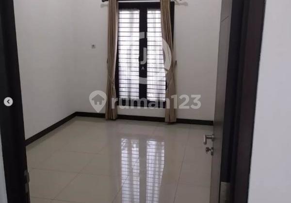 For Sale 2-Story Spacious House in Galaxy Bekasi 2