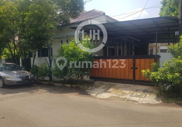 Dijual Rumah Luas Posisi Hook di Galaxy Bekasi
