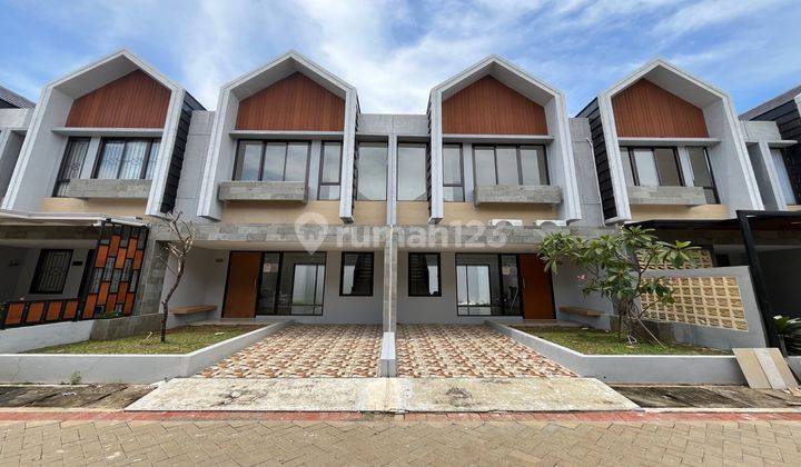 Rumah 2 Lantai Di Bogor, Asri Konsep Bali 1