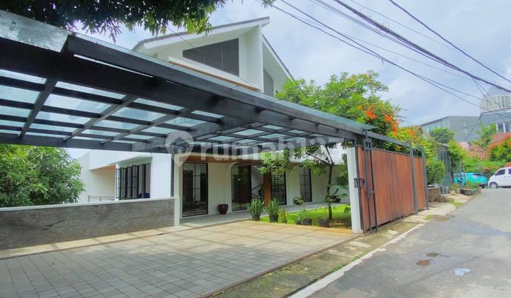 BRAND NEW TROPICAL HOUSE WITH SWIMMING POOL AT KEBAYORAN BARU JAKARTA SELATAN 1