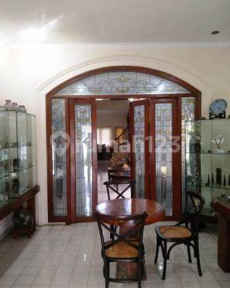 Cikini Rumah Terawat, Jalan 2 Mobil, Lokasi Premium. Hub 0813 1838 1838 3