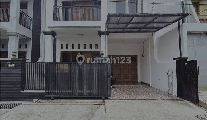 Rumah di Area Tebet Barat, Lebar Jalan 2 Mobil, Siap Huni, Hub 0813 1838 1838 2