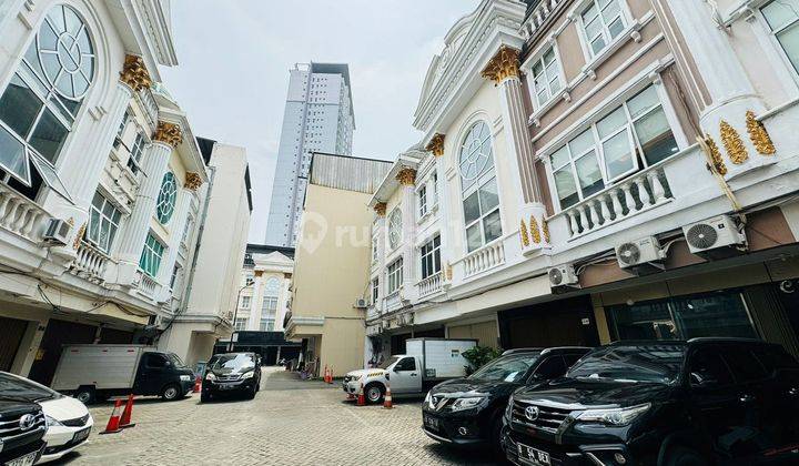 Dijual Ruko Crown Palace 4 Lantai di Area Prof Dr Supomo, Bagus Untuk Kantor Bisnis Yang Mengutungkan, Hub 0813 1838 1838. 1