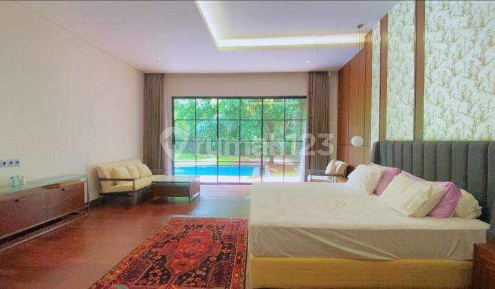 BRAND NEW TROPICAL HOUSE WITH SWIMMING POOL AT KEBAYORAN BARU JAKARTA SELATAN 2