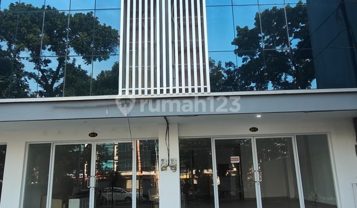 Dijual 6 Unit Ruko Brand New 5 Lantai di Jl Pasar Minggu, Jakarta Selatan Hub: 0813 Satu Delapan Tiga Delapan - Satu Delapan Tiga Delapan