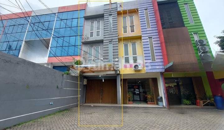 Ruko Ukuran 4mx25m,3,5 Lantai di Lokasi Strategis Tebet Raya Jakarta Selatan