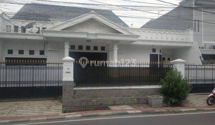 Disewakan Rumah Siap Huni di Tebet Barat, Cocok Untuk Hunian Ataupun Untuk Kantor, Hub 0813 1838 1838 1