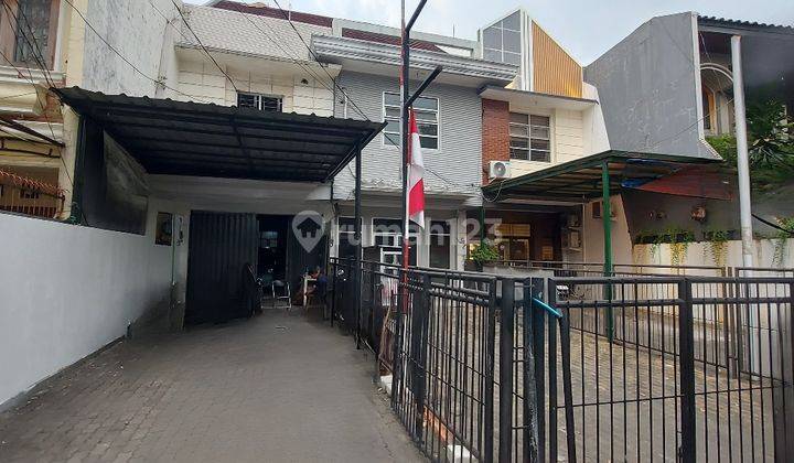 Disewakan Minimal 3 Tahun Atau Dijual Ruko 3 Lantai di Tebet Barat, Lokasi Ok, Hub 0813 1838 1838 1