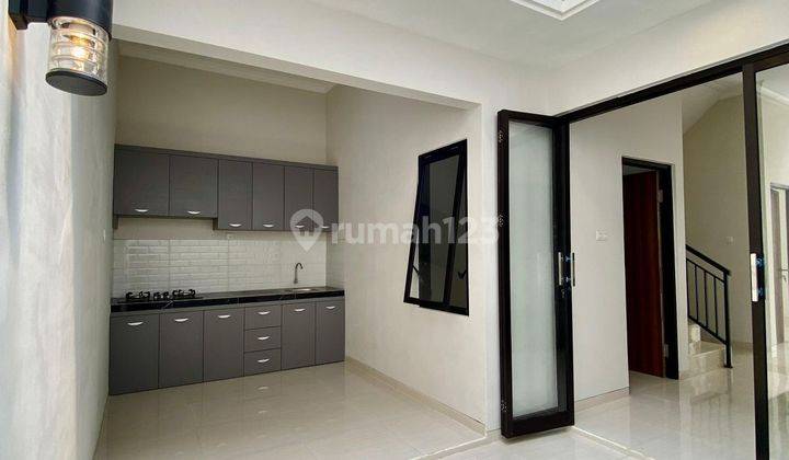 Rumah 2 Lantai Baru Shm Sawojajar Kota Malang 2