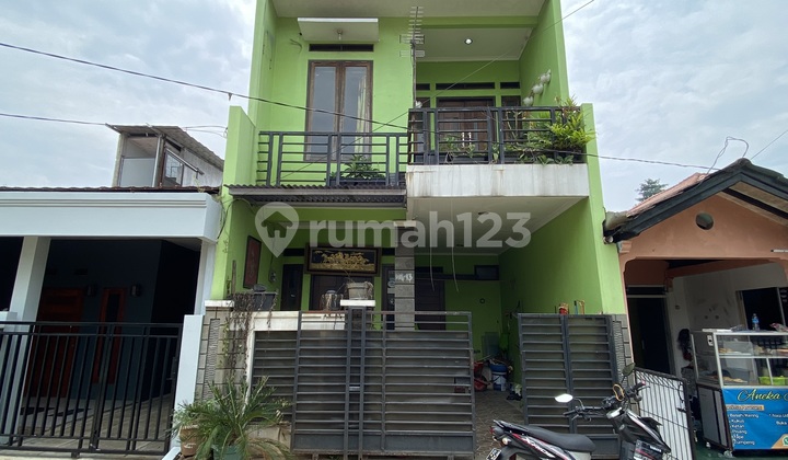 Rumah 2 Lantai di Duta Mekar Asri, Cibubur