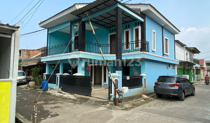 Rumah Hoek di Griya Alam Sentosa, Cibubur