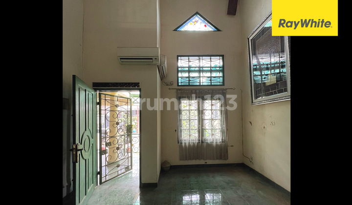 Rumah 2,5 Lantai di Kota Wisata, Cibubur 2