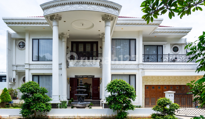 Luxury Furnished House in BSD Golf Hill Luxury Furnished House in BSD Golf Hill