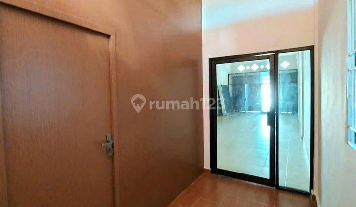 Dijual Ruko Gandeng 2 Dijalan Utama Hangtuah 2