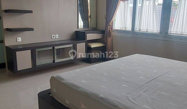 Rumah minimalis full interior Dekat SMA 8 6