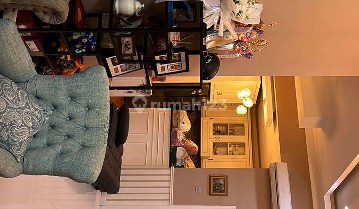 Rumah minimalis dengan perabot dekat SD Al Azhar 4