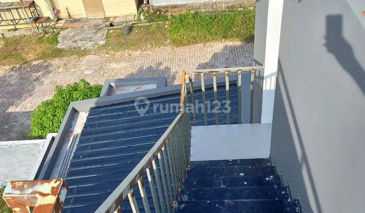 Rumah 2 Lantai Konsep Urban Dekat Sekolah Abdurab 5