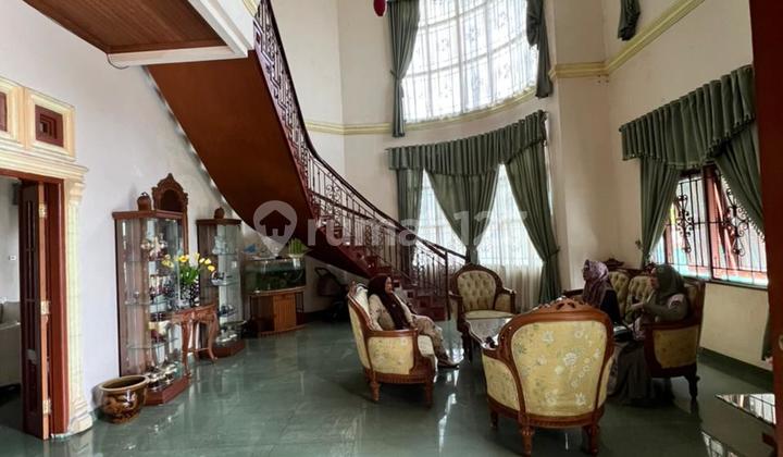 Dijual Rumah Mewah 2 Lantai 5