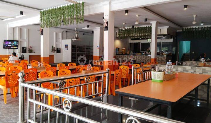 Ruko Di Sewa Atau Dijual 3 Pintu 4