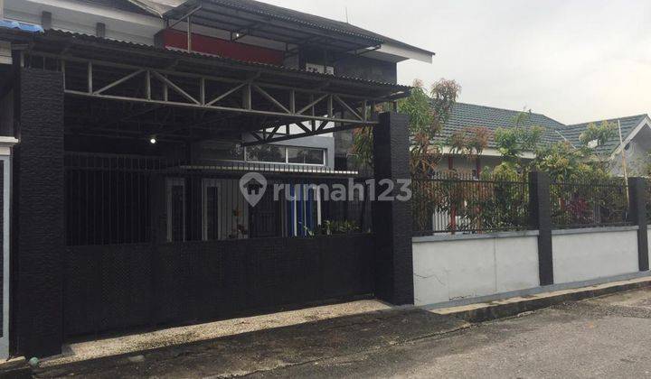 Dijual Rumah 2 Bangunan Di Rumbai 1