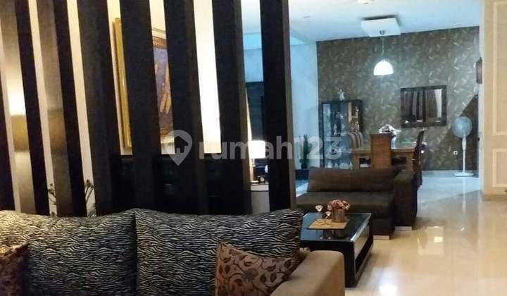 Rumah Mewah Di Pusat Kota Di Belakang Kantor Gubernur 4