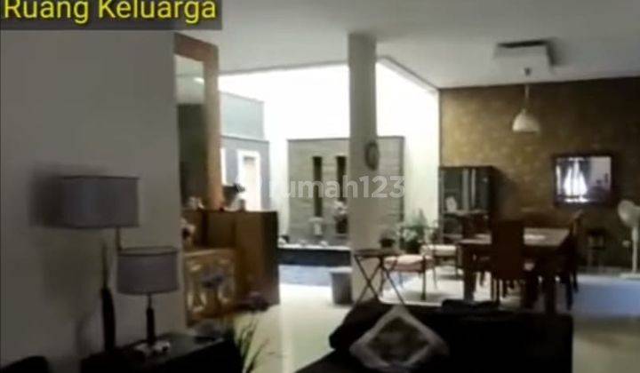 Rumah Mewah Di Pusat Kota Di Belakang Kantor Gubernur 10