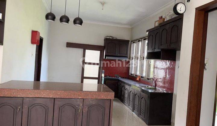 Dijual Rumah Mewah Dekat Harapan Raya 7