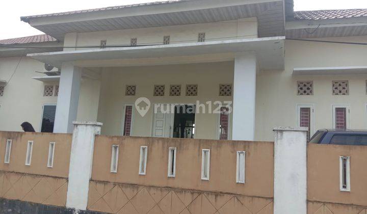 Dijual Rumah Posisi Hook Lokasi Strategis Dekat Jalan Paus Nangka 1