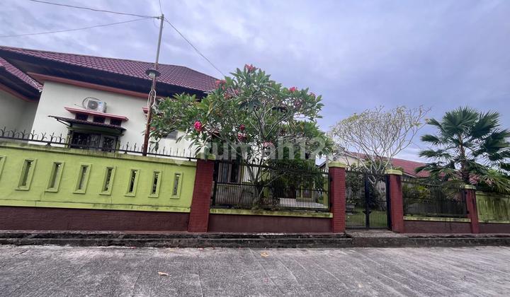For Sale Luxury House Large Land Near Airport