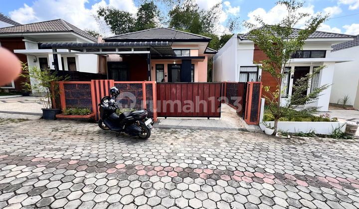 Disewakan Rumah Dekat Kantor Pertamina Disewakan Rumah Dekat Kantor Pertamina