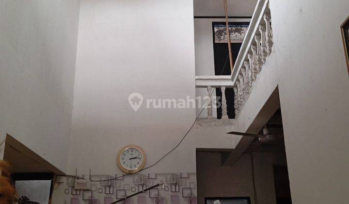 Dijual Rumah 2 Lantai Dekat Pasar Rumbai 2