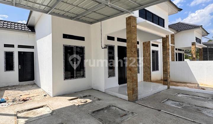 Rumah Cantik Minimalis Dekat Kampus Unri 2