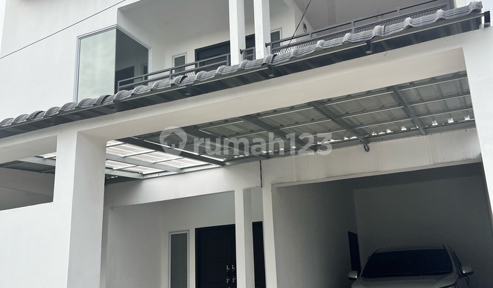 Rumah Semi Furnish Lantai 2 Dekat Bandara