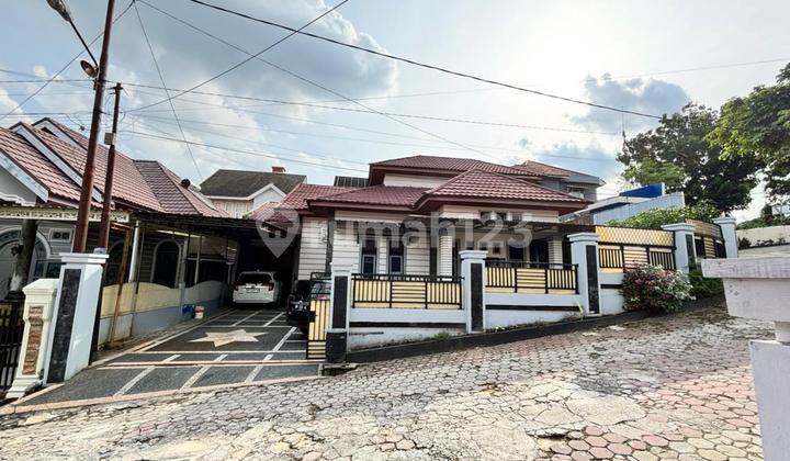 Jual Rumah Halaman Luas Dekat Polda Riau