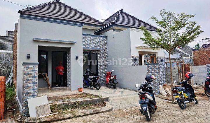 Rumah Minimalis Modern Siap Huni Kepanjen Malang 5