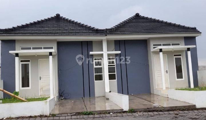 Modern Rumah Wagir Dekat Pusat Kota Malang 3